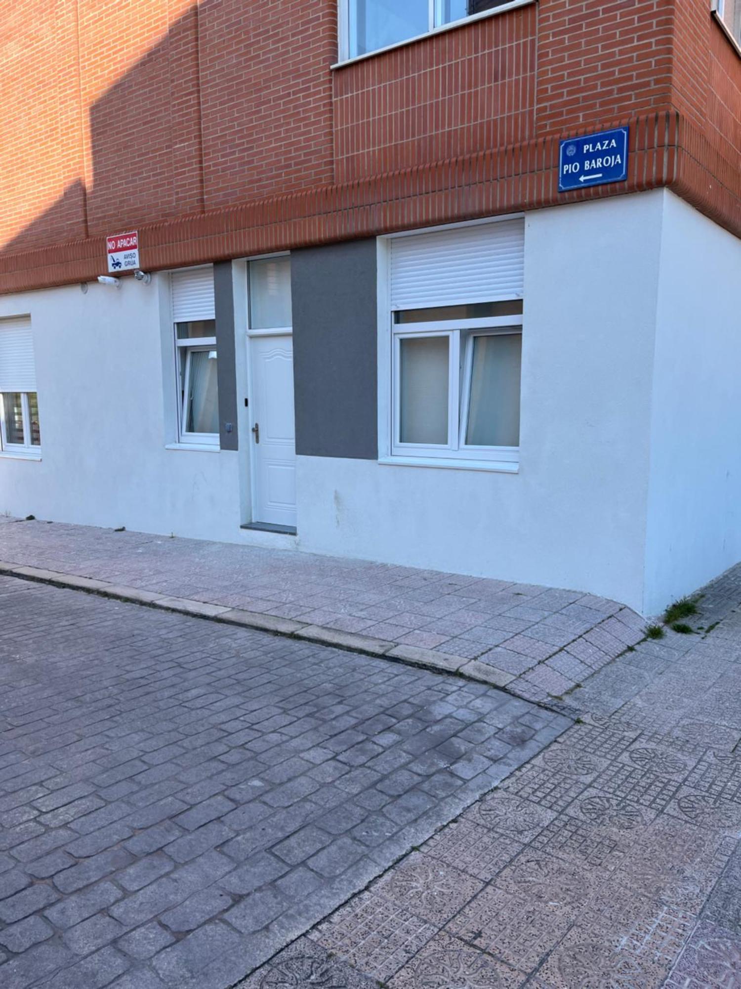 Apartamento Puerta De Burgos Vut09605 Exterior photo